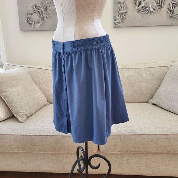 BCBGeneration Chambray Fit & Flare Skirt sz Lg - Picture 7 of 13